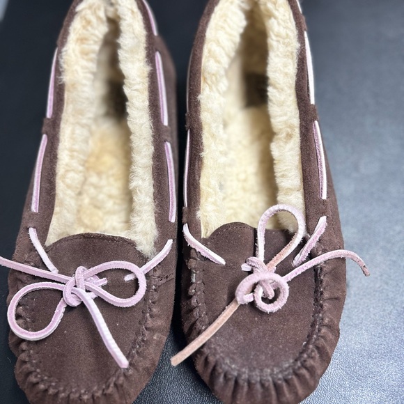 UGG Brown Suede Slippers with Pink Laces - Picture 1 of 5